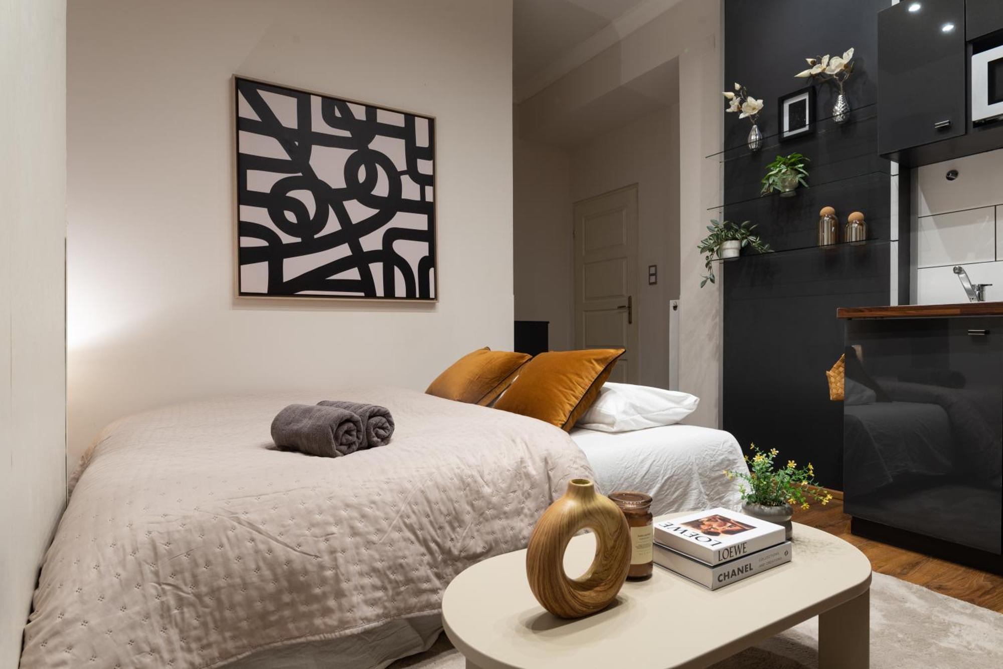Chic Central 1Br Retreat Near New York Cafe With View Budapeszt Zewnętrze zdjęcie