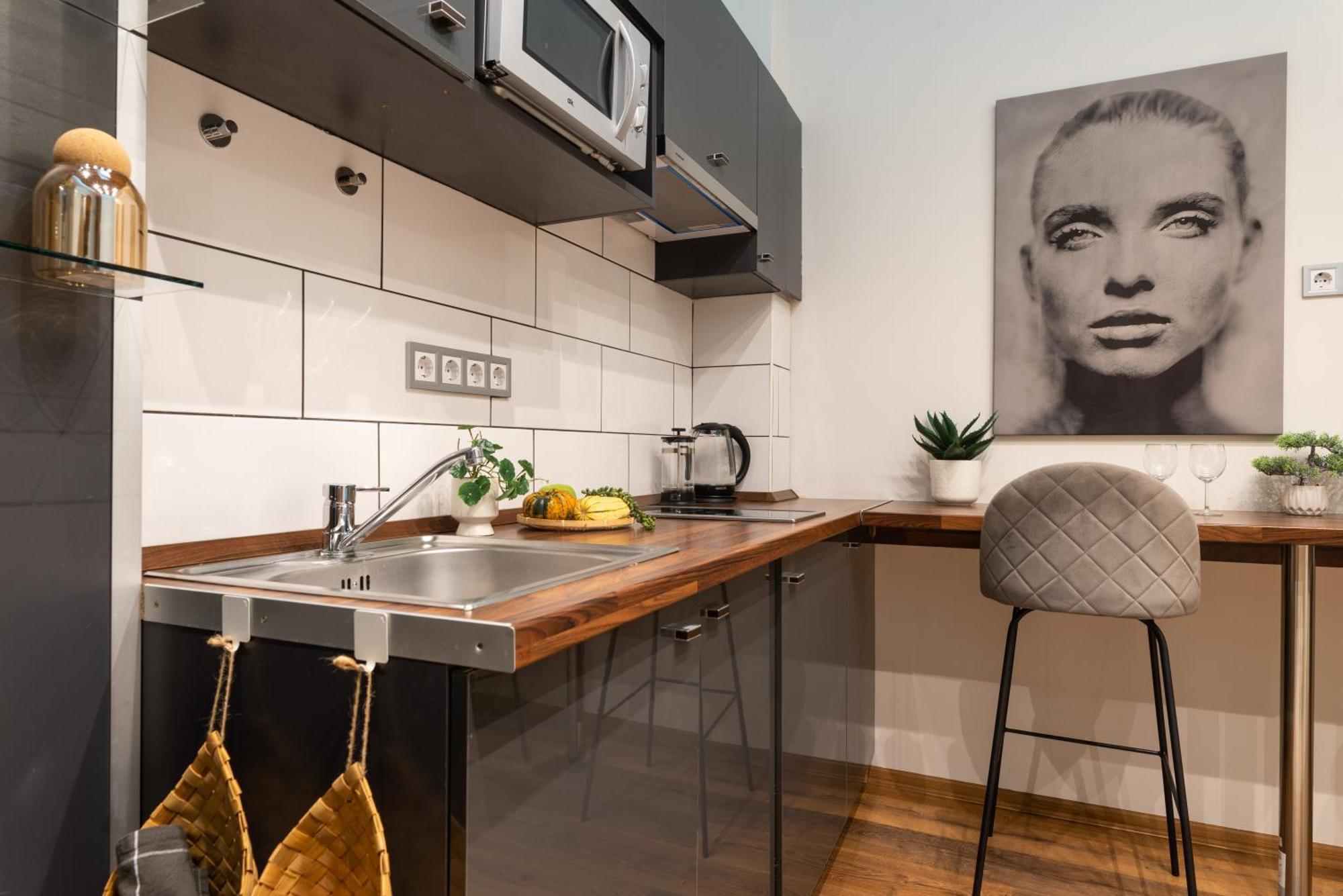 Chic Central 1Br Retreat Near New York Cafe With View Budapeszt Zewnętrze zdjęcie